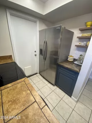 Photo #5: 6701031 Listing