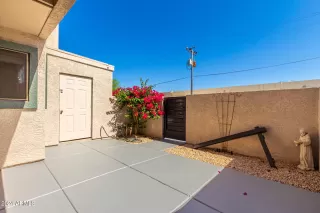 Photo #3: 6701111 Listing