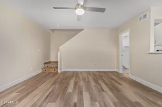 Photo #5: 6701111 Listing