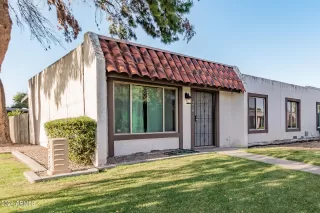 Photo #3: 6701146 Listing 