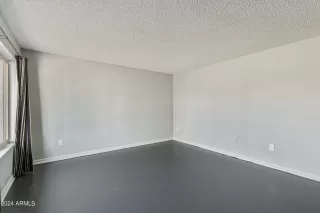 Photo #4: 6701146 Listing 