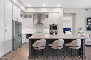 Photo #4: 6701158 Listing 