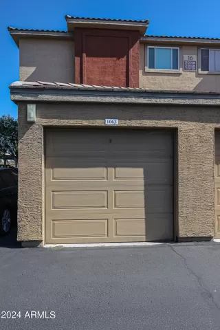 Photo #3: 6701202 Listing