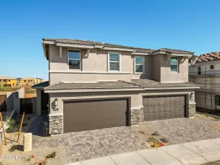 Photo #3: 6701301 Listing