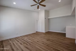 Photo #3: 6701390 Listing 