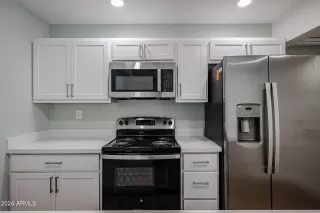 Photo #6: 6701390 Listing 