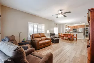 Photo #4: 6701686 Listing