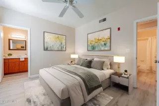 Photo #2: 6701761 Listing