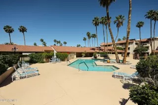 Photo #4: 6702429 Listing