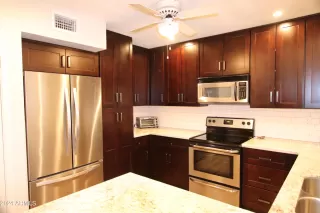 Photo #5: 6702524 Listing 