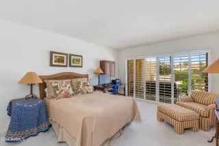 Photo #6: 6702530 Listing