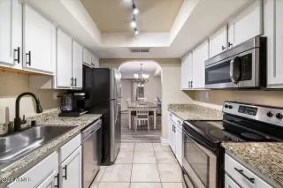 Photo #2: 6702742 Listing 