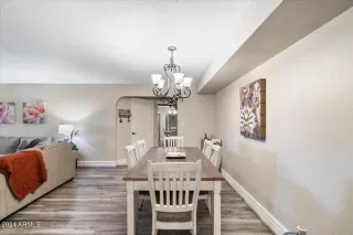 Photo #3: 6702742 Listing 