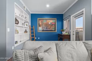 Photo #2: 6702868 Listing 