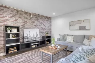 Photo #1: 6702950 Listing 