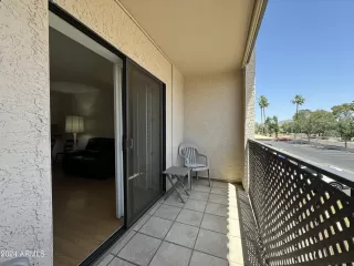 Photo #5: 6702971 Listing 