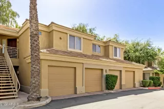 Photo #6: 6703106 Listing