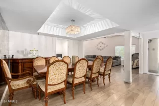 Photo #5: 6703109 Listing