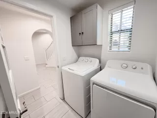 Photo #6: 6703118 Listing