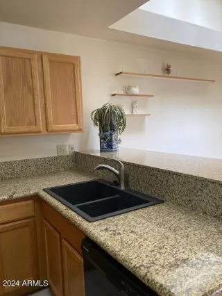 Photo #1: 6703174 Listing 