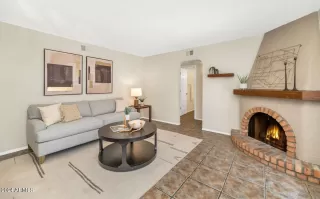 Photo #3: 6703228 Listing