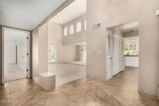 Photo #5: 6703278 Listing