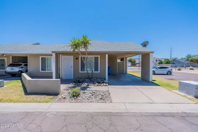 MLS: 6703363 Condo For Sale