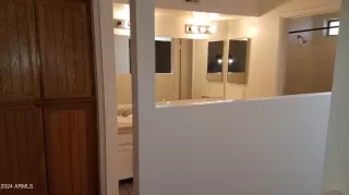 Photo #3: 6703388 Listing 