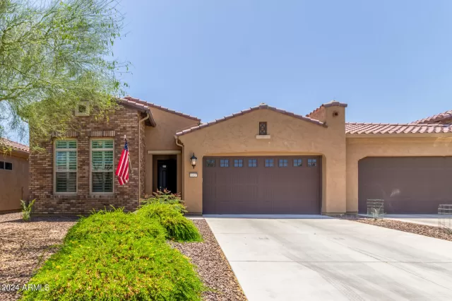 MLS: 6703401 Condo For Sale