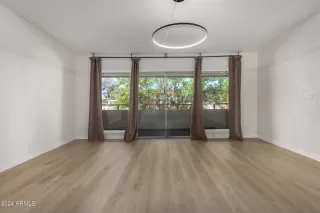 Photo #3: 6703516 Listing