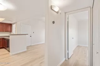 Photo #6: 6703597 Listing