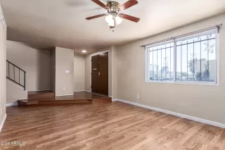 Photo #2: 6703746 Listing 