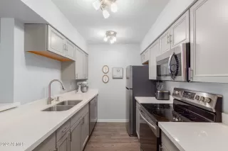 Photo #6: 6704284 Listing 