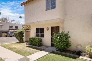 Photo #2: 6704322 Listing