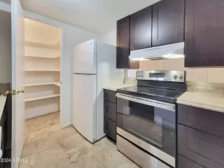 Photo #2: 6704435 Listing 