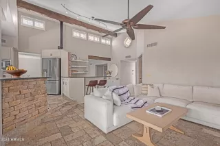 Photo #5: 6704465 Listing 