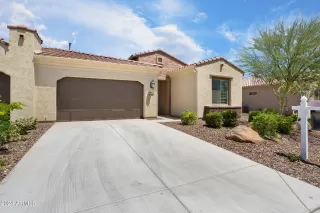 Photo #2: 6704496 Listing 