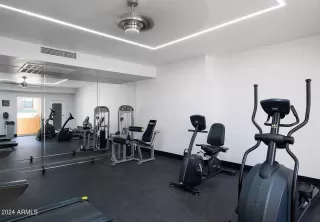 Photo #5: 6704621 Listing