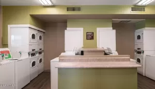 Photo #6: 6704621 Listing