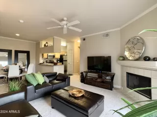 Photo #1: 6704800 Listing