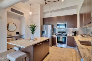 Photo #3: 6705006 Listing 