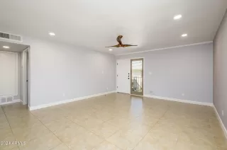 Photo #2: 6705486 Listing