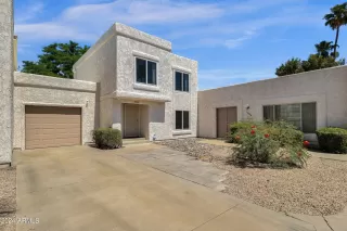 Photo #6: 6705697 Listing