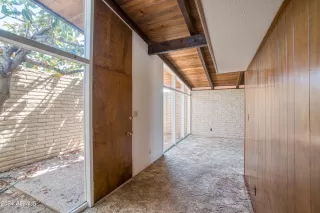 Photo #4: 6705884 Listing