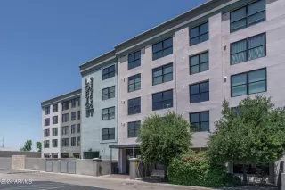 Photo #1: 6705893 Listing