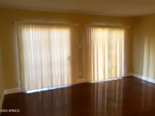 Photo #5: 6705910 Listing