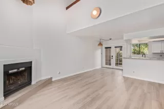 Photo #4: 6705911 Listing