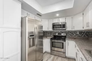 Photo #4: 6706305 Listing