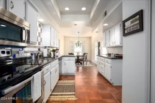 Photo #2: 6706416 Listing 