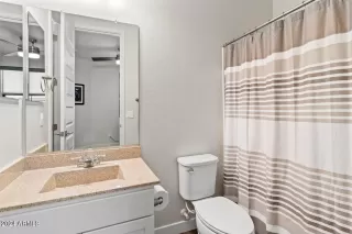 Photo #3: 6706536 Listing